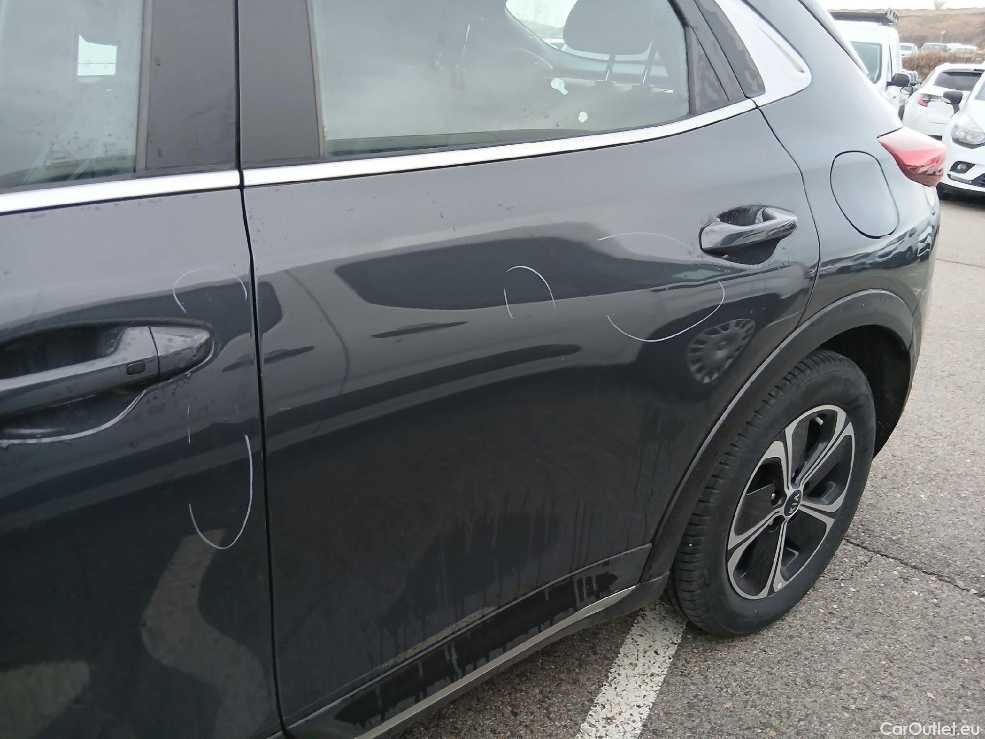  KIA  XCeed KIA  1.6 GDi PHEV 104kW (141CV) eDrive (AC) #18