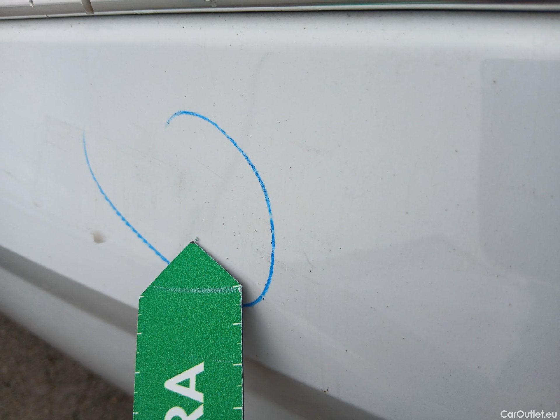  Skoda  Octavia SKODA  / 2020 / 5P / familiar Combi 2.0 TDI 110kW(150CV) DSG Ambition #10