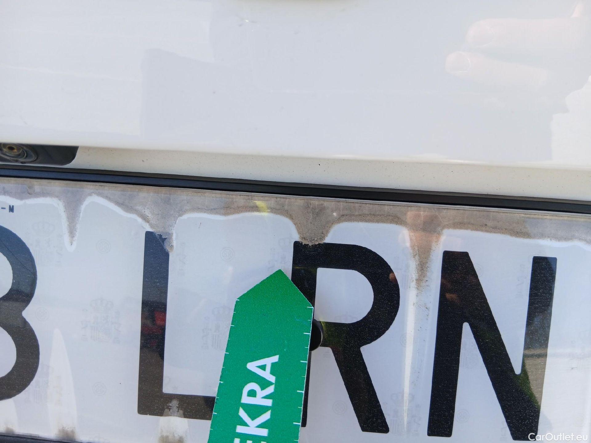  Skoda  KAMIQ SKODA  1.0 TSI 81kW (110CV) DSG Ambition (CX) #21