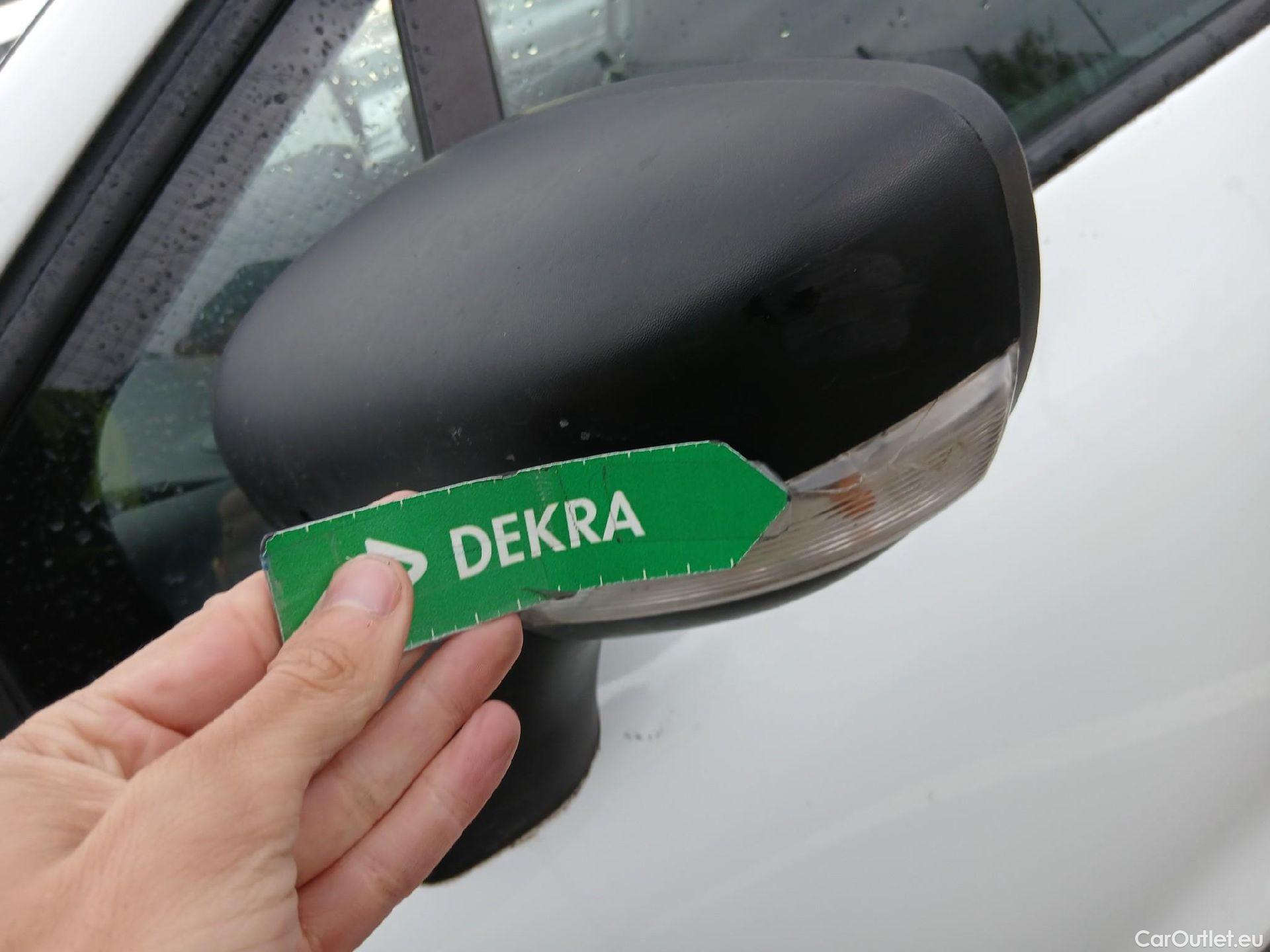  Renault  Clio RENAULT  / 2016 / 5P / berlina con portón Business dCi 55kW (75CV) -18 #7