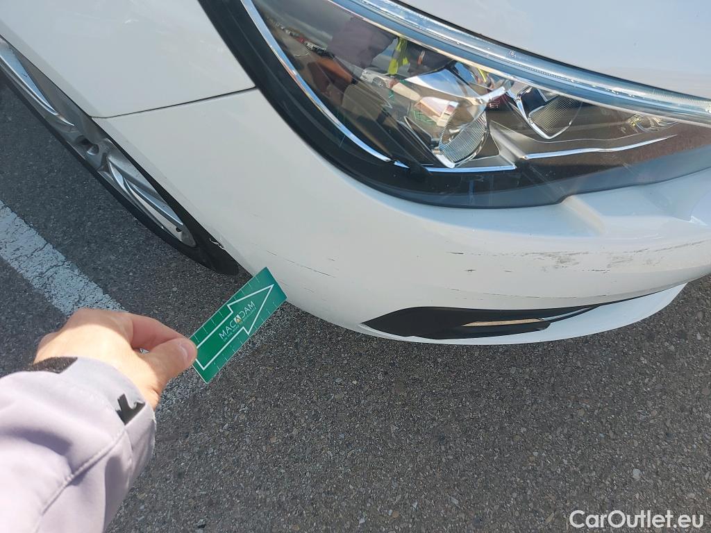  Peugeot  308 PEUGEOT  / 2017 / 5P / familiar SW Active Pack BlueHDi 130 S&S #10