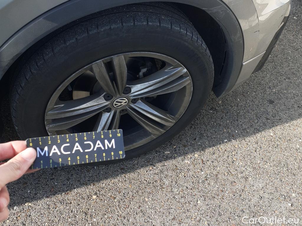  Volkswagen  Tiguan VOLKSWAGEN  / 2016 / 5P / todoterreno Advance 2.0 TDI 110kW (150CV) DSG #18