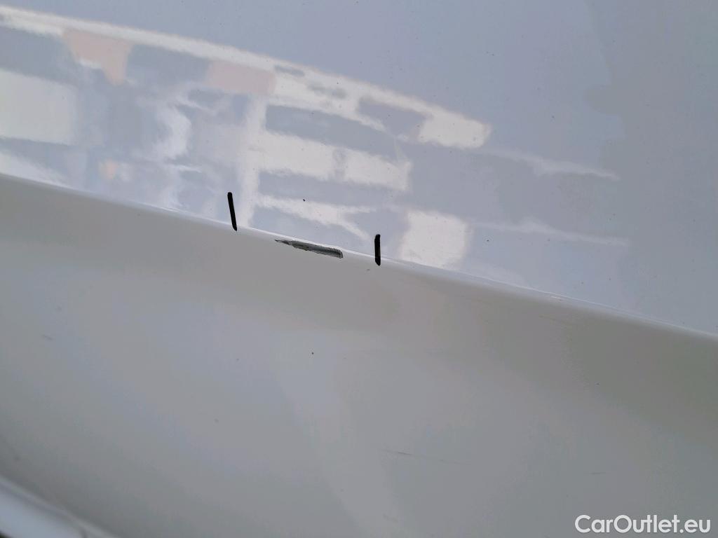  Ford  Kuga FORD  / 2016 / 5P / todoterreno 1.5 EcoBoost 88kW 4x2 Trend+ (CX) #6