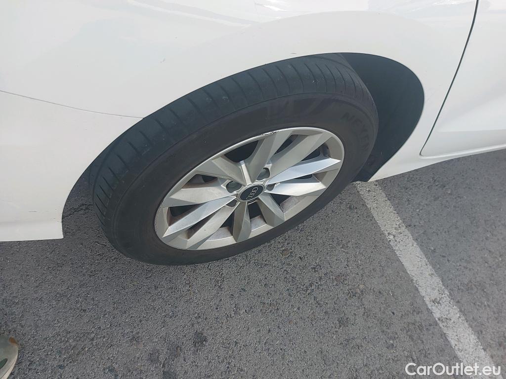  Audi  A3 AUDI  / 2020 / 4P / sedán Sedan 30 TFSI 81kW (110CV) S tronic #8