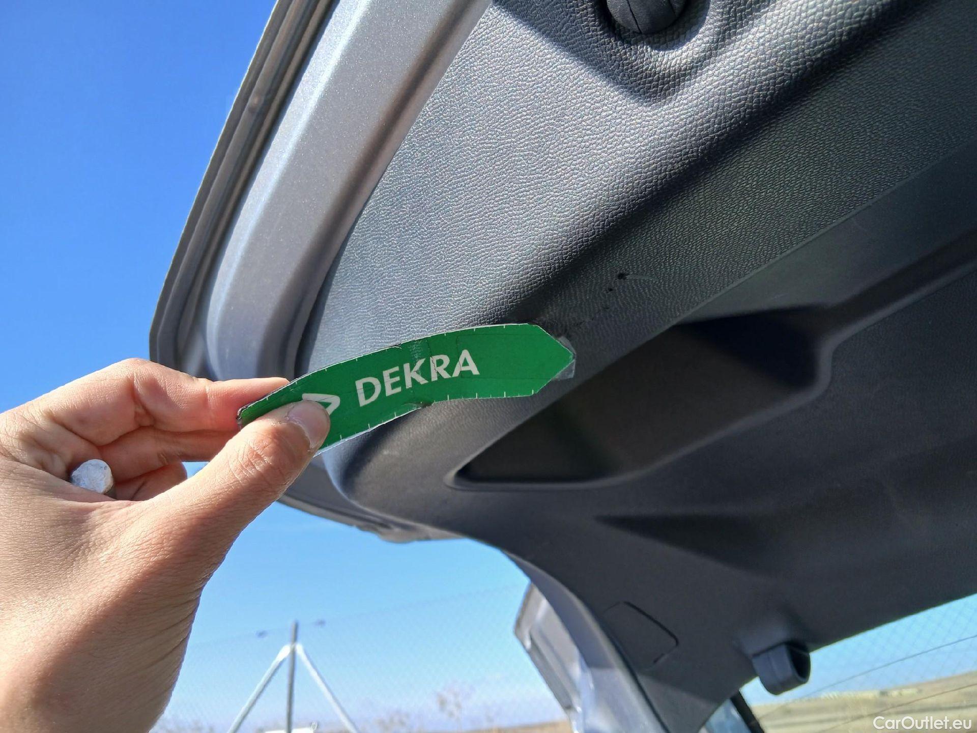  Opel  Corsa OPEL  / 2019 / 5P / berlina con portón 1.5D DT 74kW (100CV) GS-Line #38