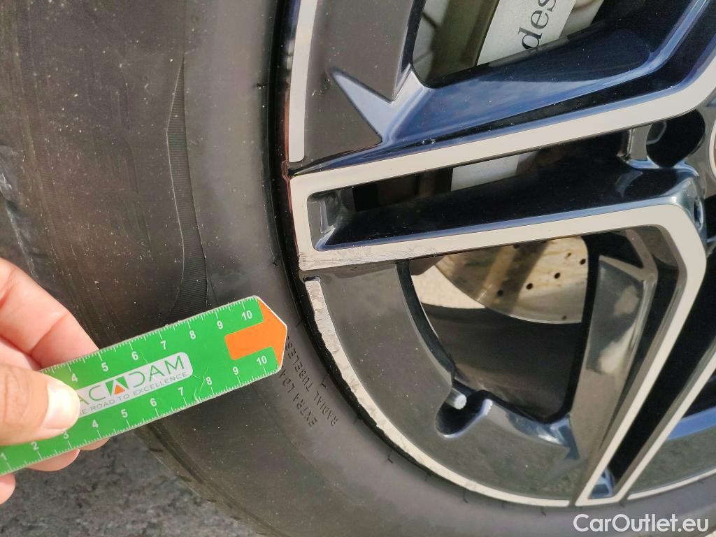  Mercedes  G-Klasee MERCEDES-BENZ GLC Coupé / 2019 / 5P / coupé GLC 300 de 4MATIC #8