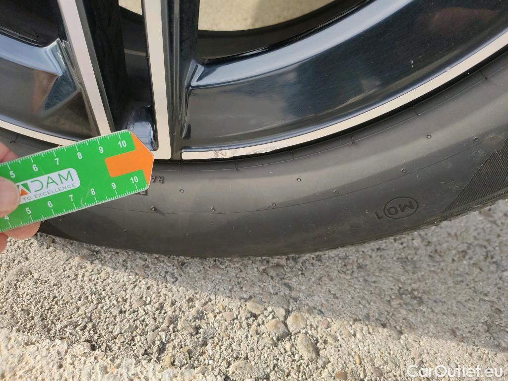  Mercedes  G-Klasee MERCEDES-BENZ GLC Coupé / 2019 / 5P / coupé GLC 300 de 4MATIC #6