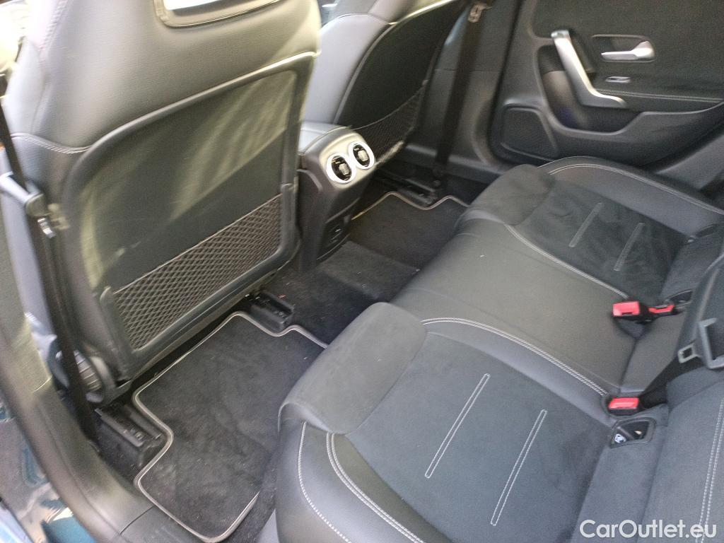  Mercedes  CLA-Klasse MERCEDES-BENZ CLA / 2019 / 4P / coupé CLA 220 D DCT #13