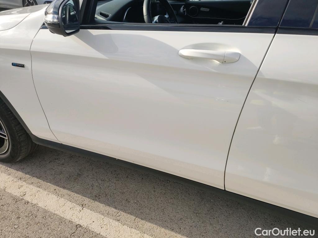  Mercedes  G-Klasee MERCEDES-BENZ GLC Coupé / 2019 / 5P / coupé GLC 300 de 4MATIC #9