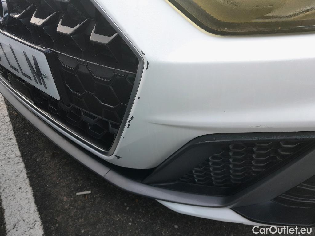  Audi  A1 Sportback AUDI A1 / 2018 / 5P / berlina con portón Sportback Adrenalin 30 TFSI 81kW (116CV)(SP) #13