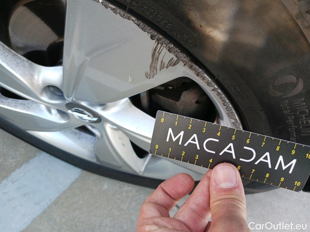  Opel   Grandland X OPEL PHEV / 2017 / 5P / todoterreno 1.6 Turbo Edition Auto 4x2 #8