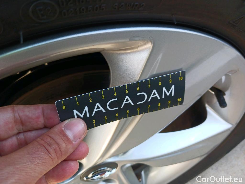  Opel   Grandland X OPEL PHEV / 2017 / 5P / todoterreno 1.6 Turbo Edition Auto 4x2 #26