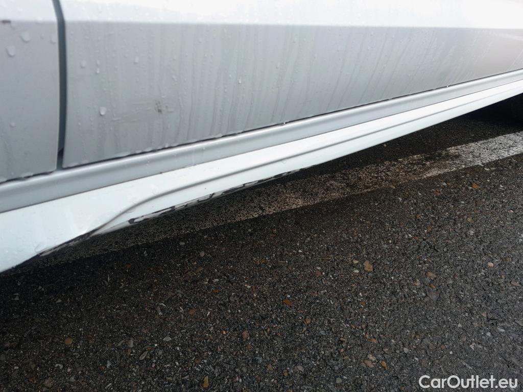  Audi  A1 Sportback AUDI A1 / 2018 / 5P / berlina con portón Sportback Adrenalin 30 TFSI 81kW (116CV)(SP) #9