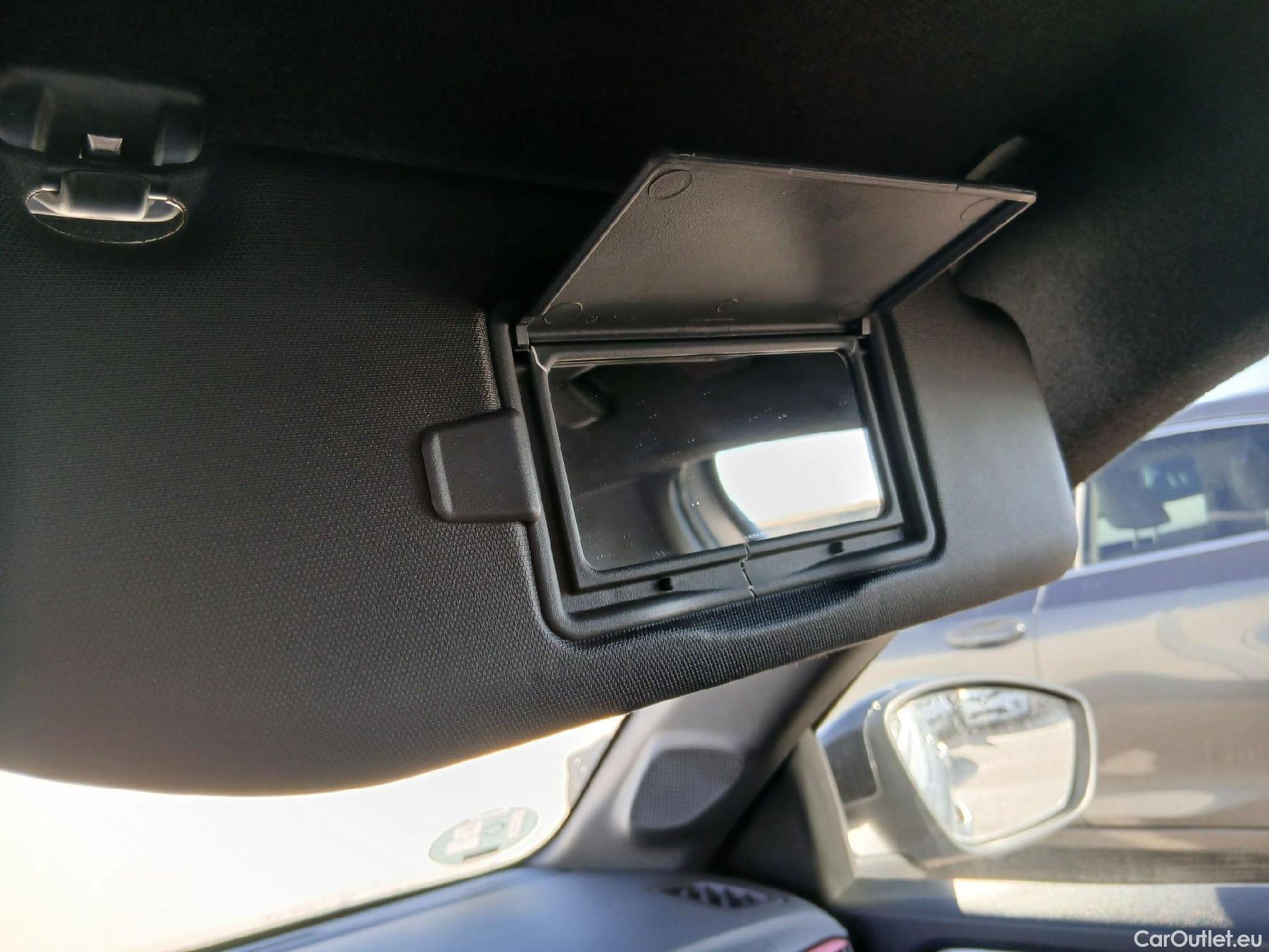  Opel  Corsa OPEL  / 2019 / 5P / berlina con portón 1.5D DT 74kW (100CV) GS-Line #17