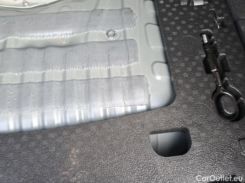  Cupra  Formentor CUPRA  / 2020 / 5P / todoterreno 1.4 e-Hybrid 150kW (204 CV) DSG (AC) #2