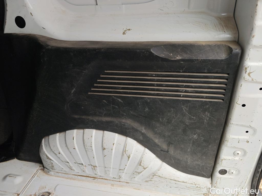  Peugeot  Partner PEUGEOT  / 2018 / 4P / furgón derivado de turismo Premium Standard 600kg BlueHDi 73kW (AC) #13