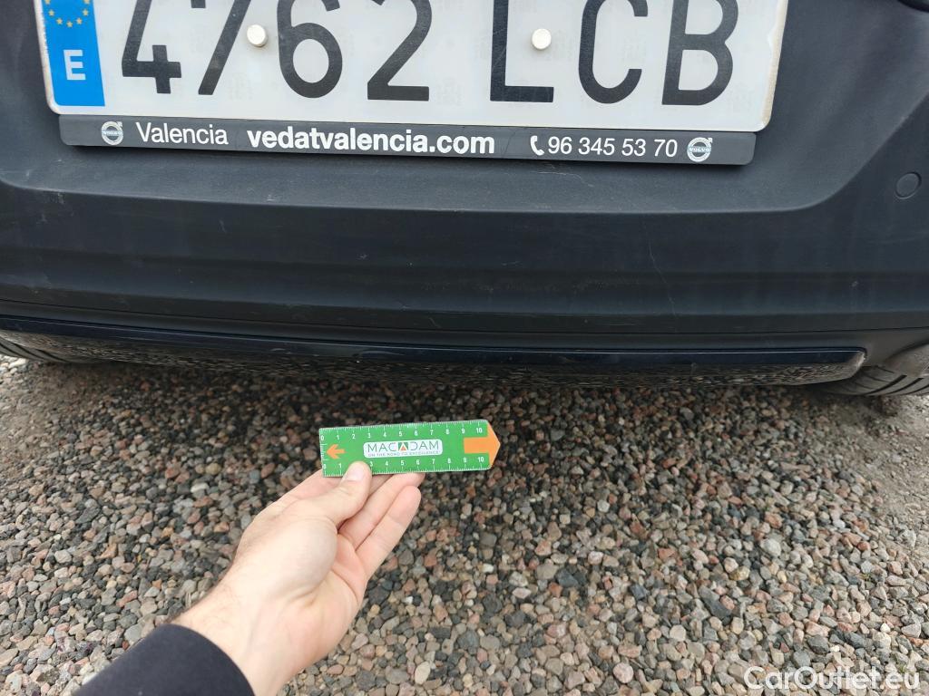  Volvo  XC 40 VOLVO XC40 / 2017 / 5P / todoterreno 2.0 D4 AWD R-Design Auto #51