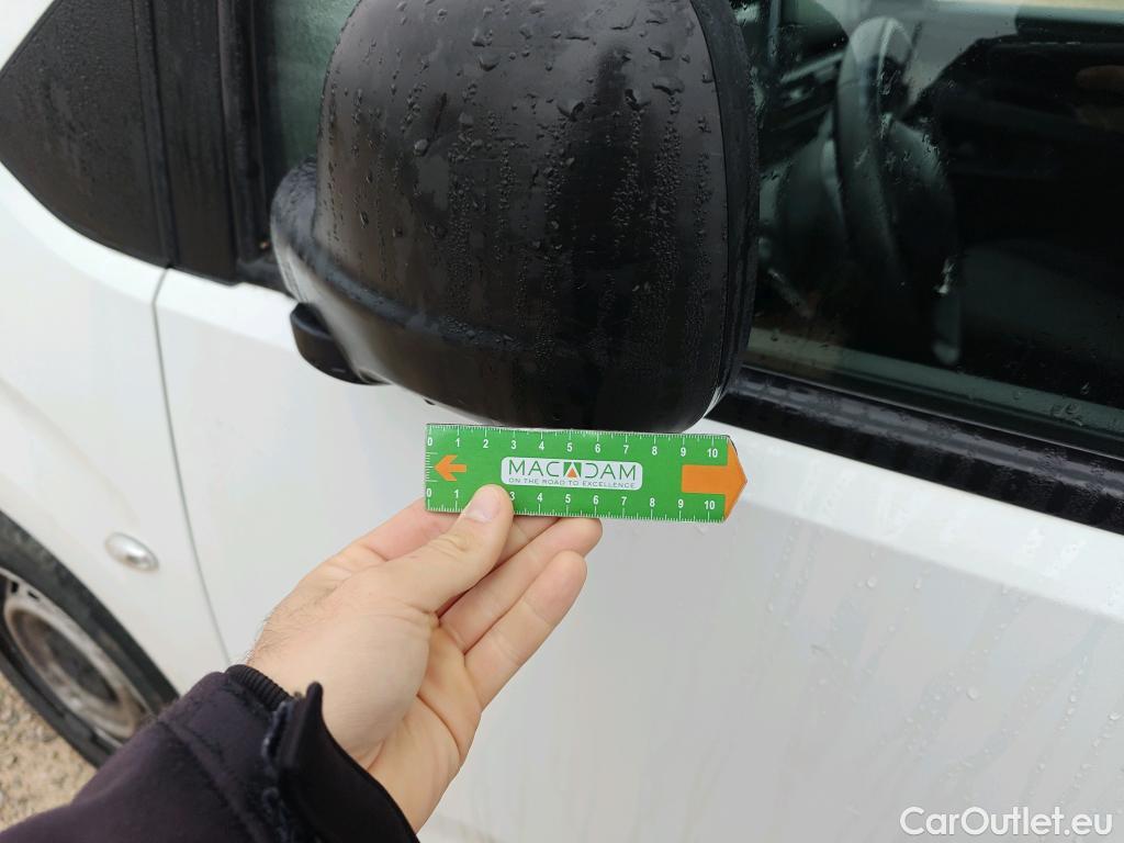  Peugeot  Partner PEUGEOT  / 2018 / 4P / furgón derivado de turismo Premium Standard 600kg BlueHDi 73kW (AC) #84