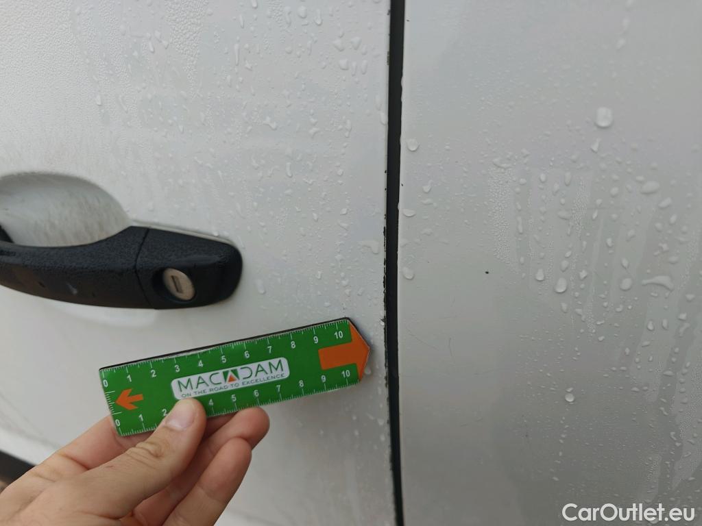  Peugeot  Partner PEUGEOT  / 2018 / 4P / furgón derivado de turismo Premium Standard 600kg BlueHDi 73kW (AC) #45