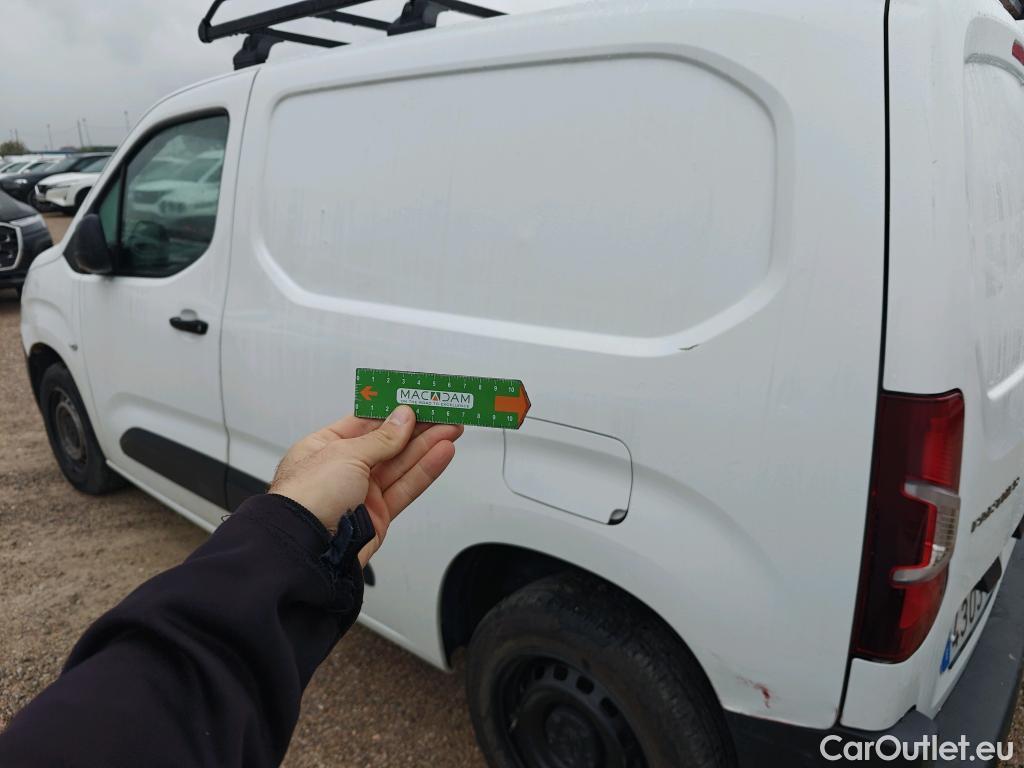  Peugeot  Partner PEUGEOT  / 2018 / 4P / furgón derivado de turismo Premium Standard 600kg BlueHDi 73kW (AC) #4