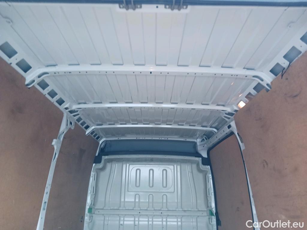  Peugeot  Boxer  Furgón Techo Elevado 335 L2H2 Premium BlueHDi 140 Stop&Start HDi #36