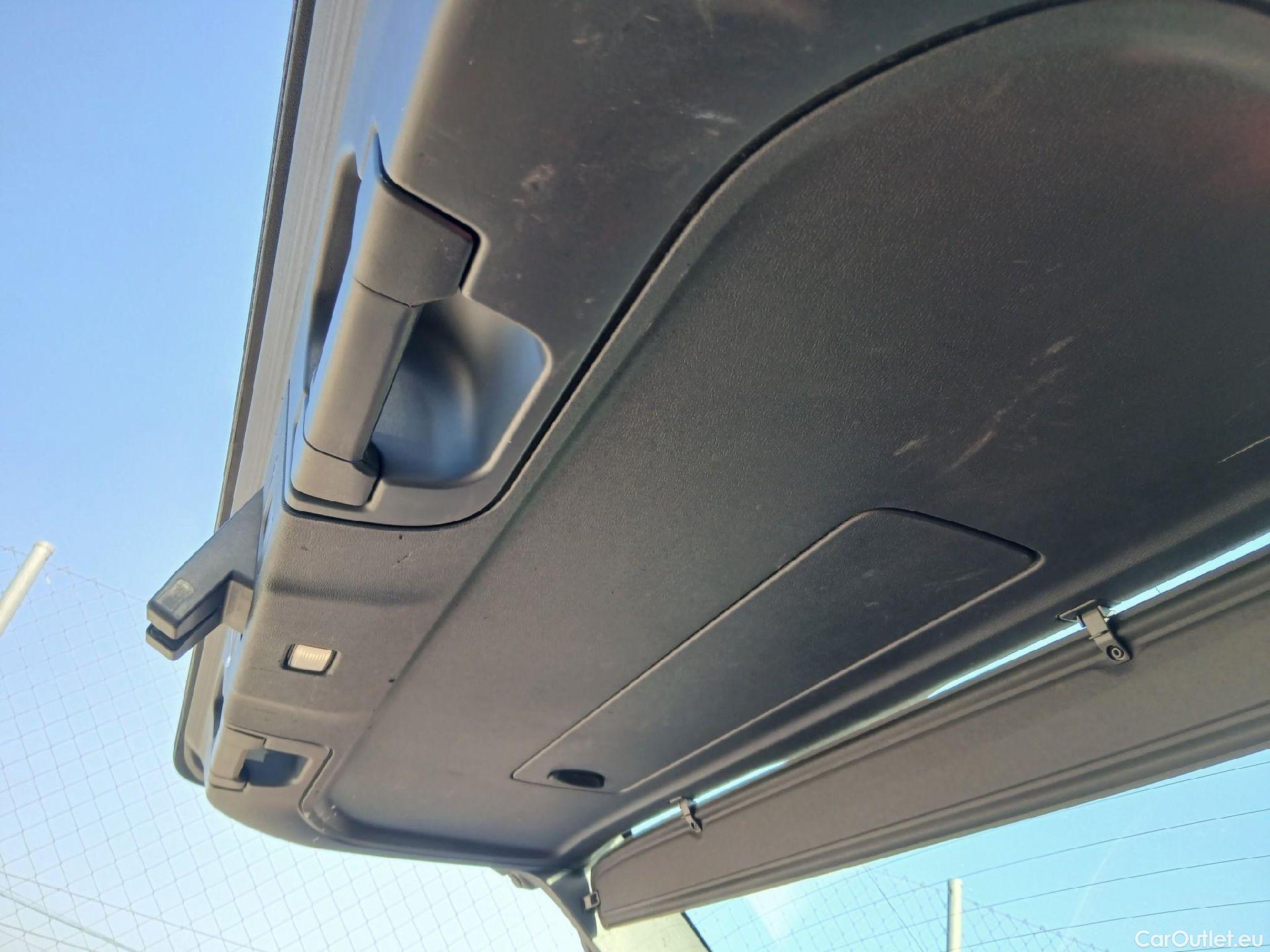  Volvo  XC60 VOLVO  / 2017 / 5P / todoterreno 2.0 B4 D AWD Inscription Auto #13