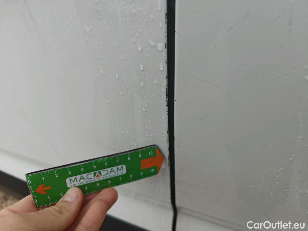  Peugeot  Partner PEUGEOT  / 2018 / 4P / furgón derivado de turismo Premium Standard 600kg BlueHDi 73kW (AC) #46