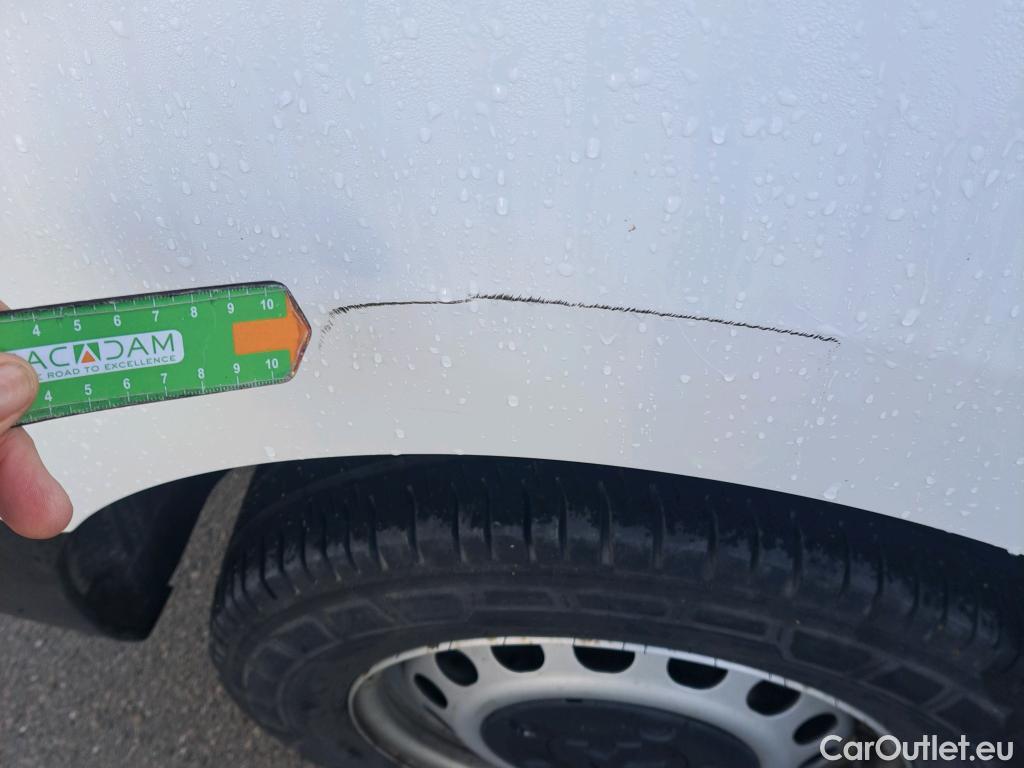  Peugeot  Expert PEUGEOT  / 2016 / 4P / furgón Furgón Pro BlueHDi 90KW (120) Standard #3