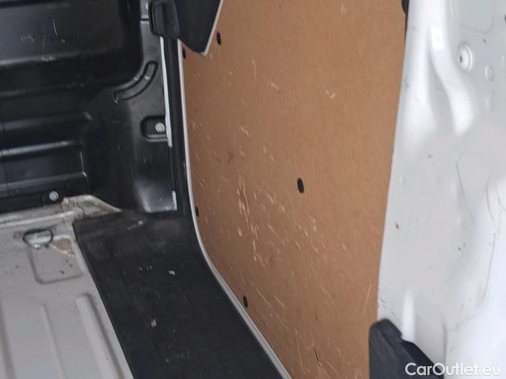  Peugeot  Expert PEUGEOT  / 2016 / 4P / furgón Furgón Pro BlueHDi 90KW (120) Standard #11