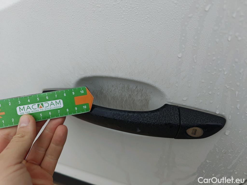  Peugeot  Partner PEUGEOT  / 2018 / 4P / furgón derivado de turismo Premium Standard 600kg BlueHDi 73kW (AC) #47