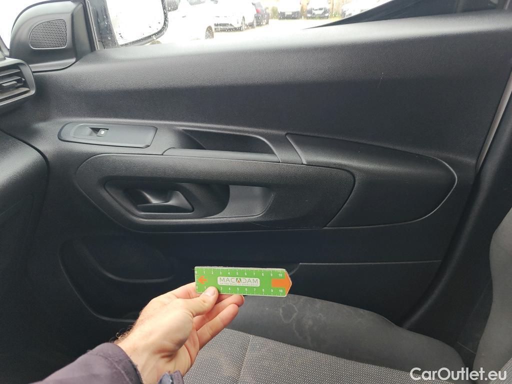  Peugeot  Partner PEUGEOT  / 2018 / 4P / furgón derivado de turismo Premium Standard 600kg BlueHDi 73kW (AC) #63