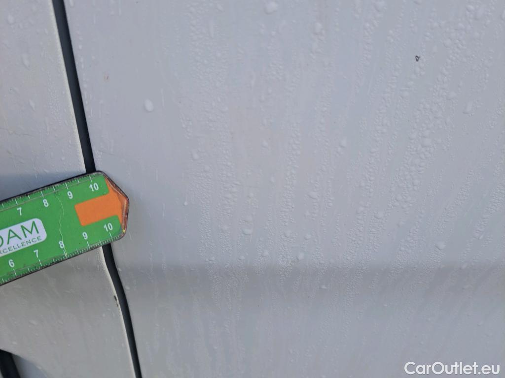  Peugeot  Expert PEUGEOT  / 2016 / 4P / furgón Furgón Pro BlueHDi 90KW (120) Standard #38