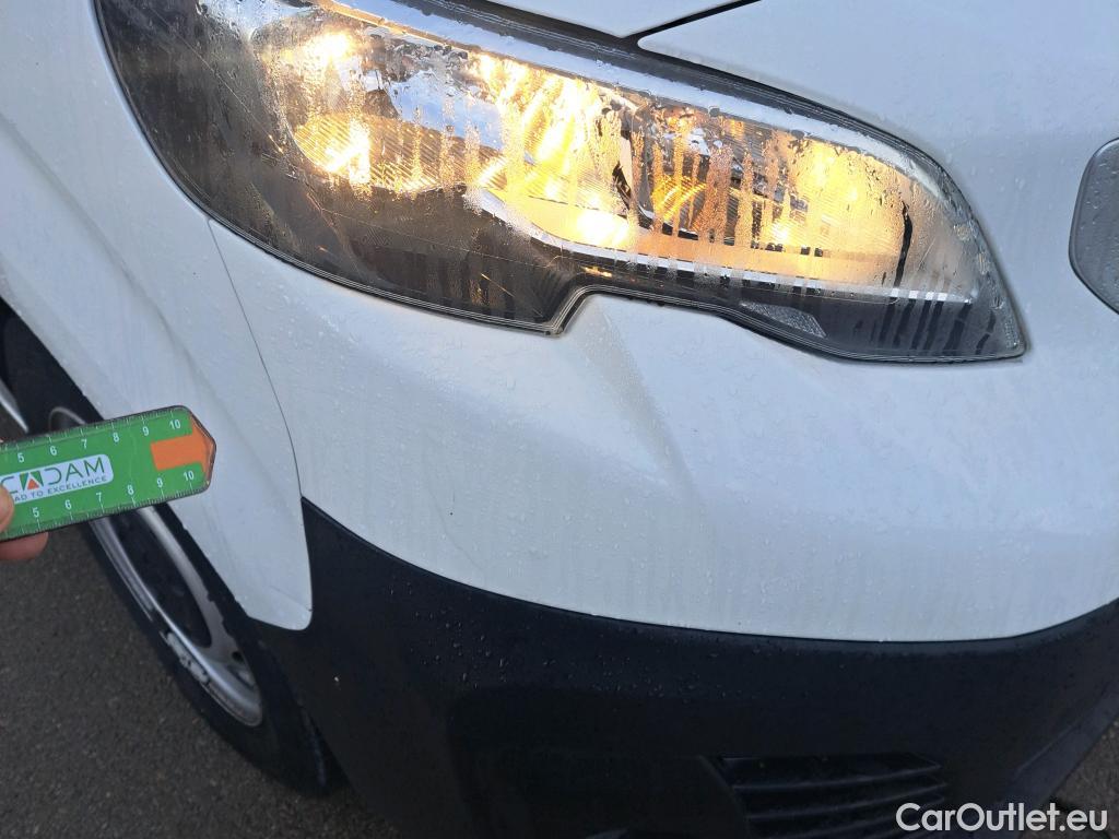  Peugeot  Expert PEUGEOT  / 2016 / 4P / furgón Furgón Pro BlueHDi 90KW (120) Standard #39