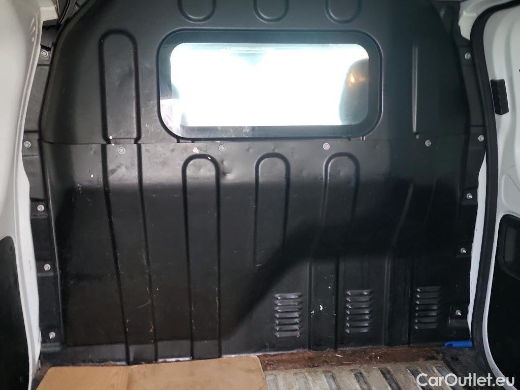  Renault  EXPRESS RENAULT  / 2021 / 4P / furgón derivado de turismo Confort 1.5 Blue dCi 55 kW (75 cv) #21