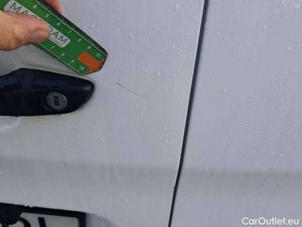  Peugeot  Expert PEUGEOT  / 2016 / 4P / furgón Furgón Pro BlueHDi 90KW (120) Standard #35