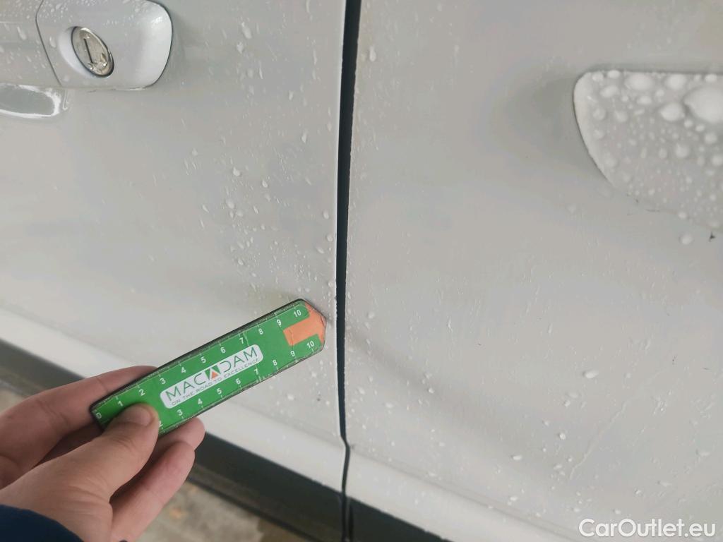  Peugeot  RIFTER PEUGEOT  / 2018 / 5P / monovolumen compacto Active Long BlueHDi 73kW #2