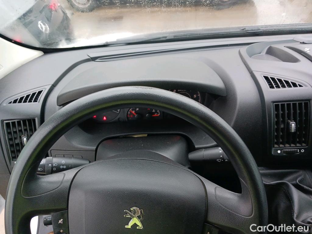  Peugeot  Boxer  Furgón Techo Elevado 335 L2H2 Premium BlueHDi 140 Stop&Start HDi #31