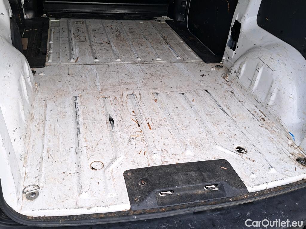  Citroen  Jumpy CITROEN  / 2016 / 4P / furgón Talla M BlueHDi 100 S&S 6v Control #3