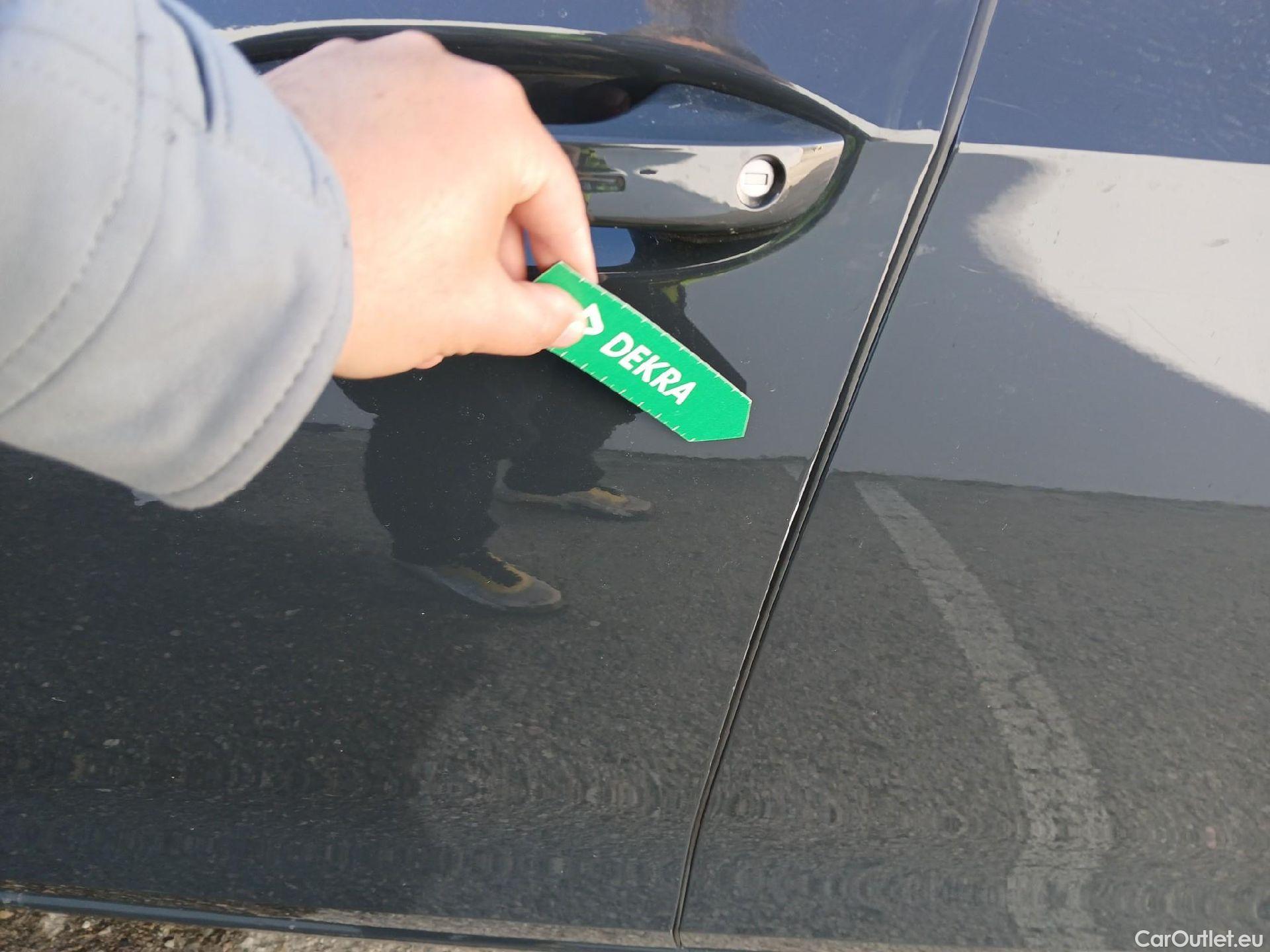  Volkswagen  Golf  VOLKSWAGEN / 2020 / 5P / berlina con portón Life 1.0 eTSI 81kW (110CV) DSG #5