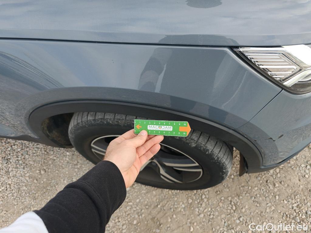  Volvo  XC 40 VOLVO XC40 / 2017 / 5P / todoterreno 2.0 D4 AWD R-Design Auto #28