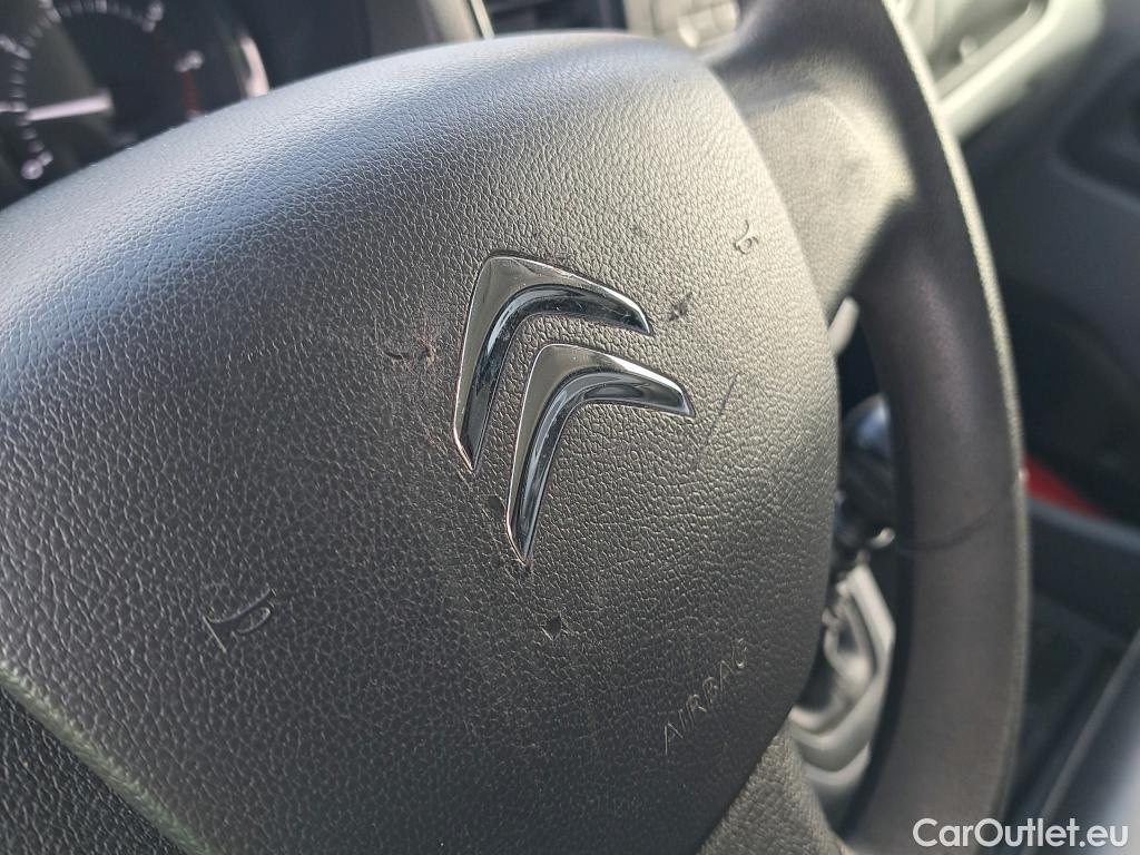  Citroen  Jumpy CITROEN  / 2016 / 4P / furgón Talla M BlueHDi 100 S&S 6v Control #41