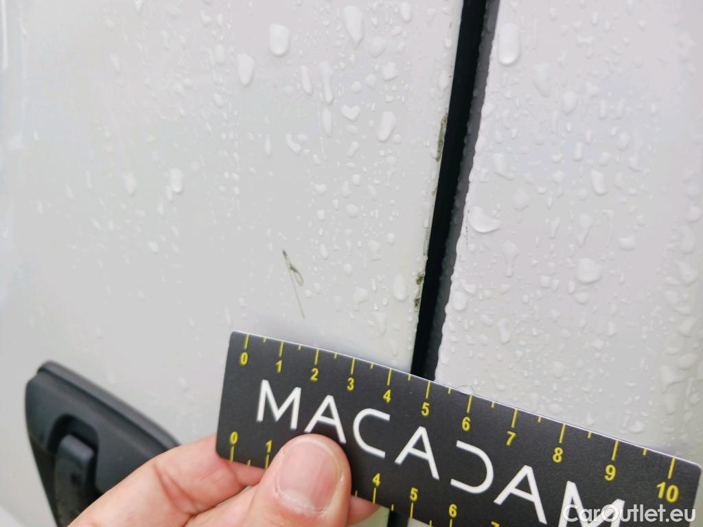  Peugeot  Boxer  Furgón Techo Elevado 335 L2H2 Premium BlueHDi 140 Stop&Start HDi #41