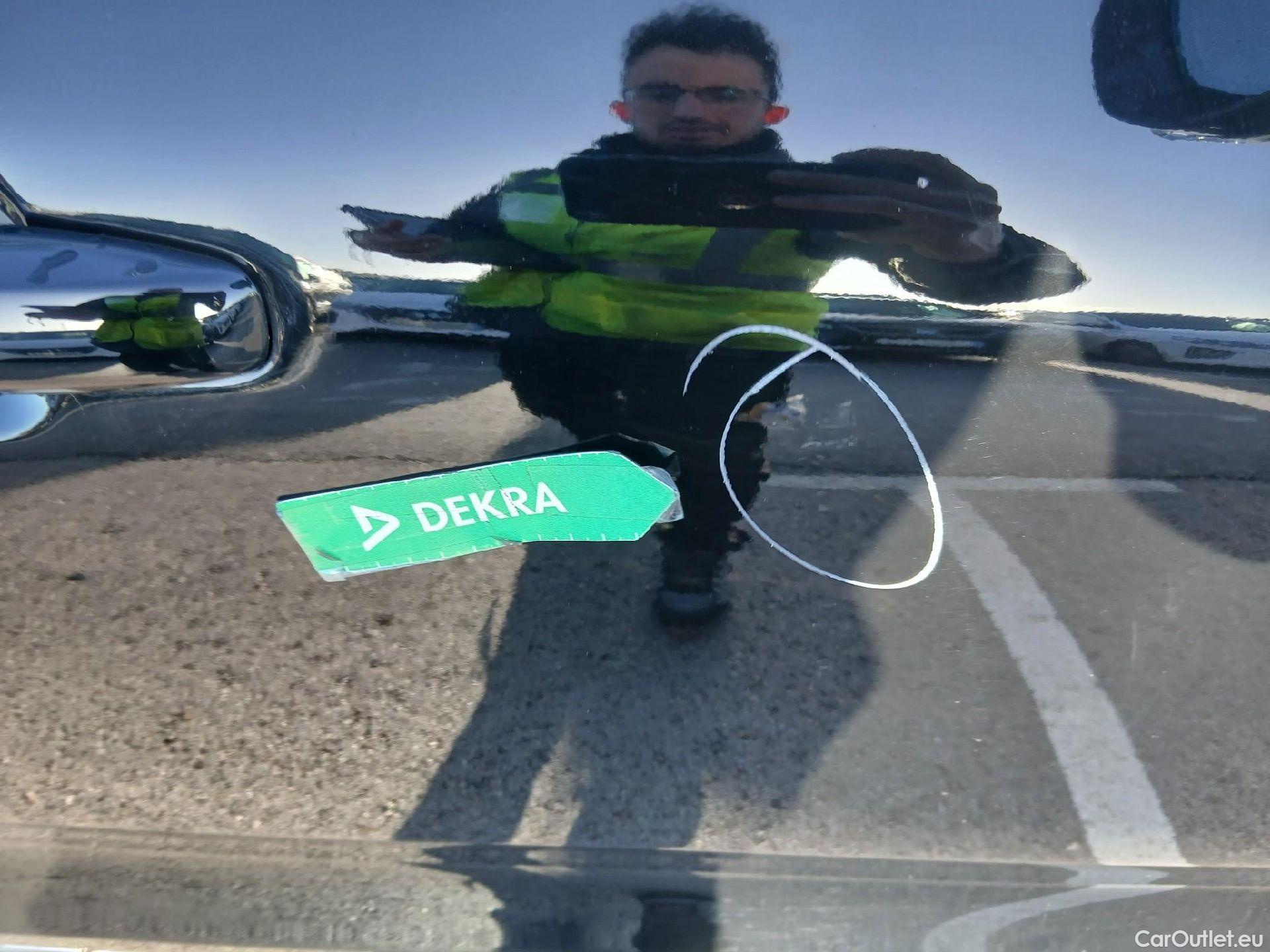  Volvo  XC60 VOLVO  / 2017 / 5P / todoterreno 2.0 B4 D AWD Inscription Auto #17