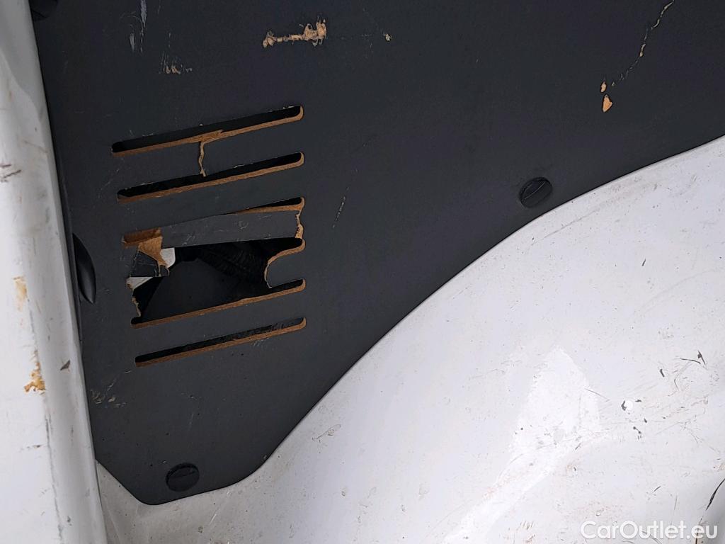  Citroen  Jumpy CITROEN  / 2016 / 4P / furgón Talla M BlueHDi 100 S&S 6v Control #35