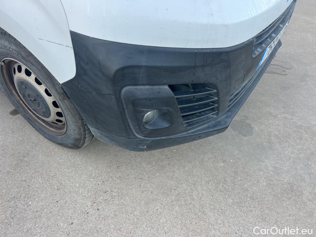  Opel  Vivaro OPEL  / 2019 / 4P / combi 1.5 Diésel 88kW (120CV) L Std Express #44