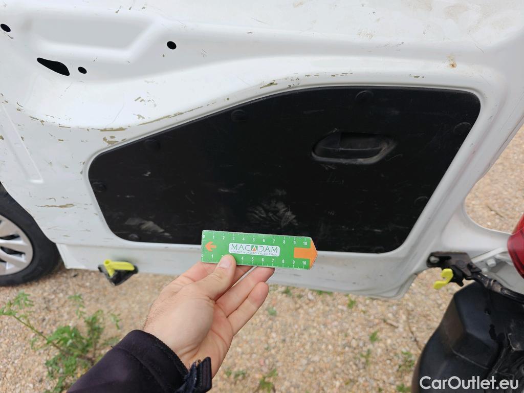  Peugeot  Partner PEUGEOT  / 2018 / 4P / furgón derivado de turismo Premium Standard 600kg BlueHDi 73kW (AC) #69