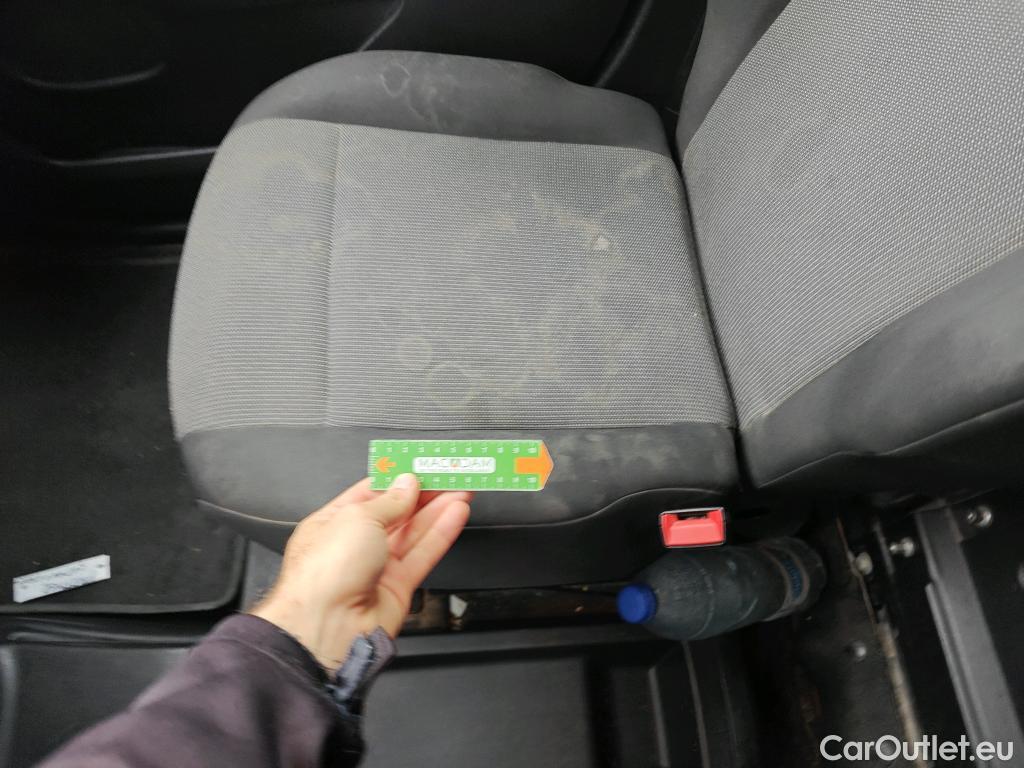  Peugeot  Partner PEUGEOT  / 2018 / 4P / furgón derivado de turismo Premium Standard 600kg BlueHDi 73kW (AC) #53