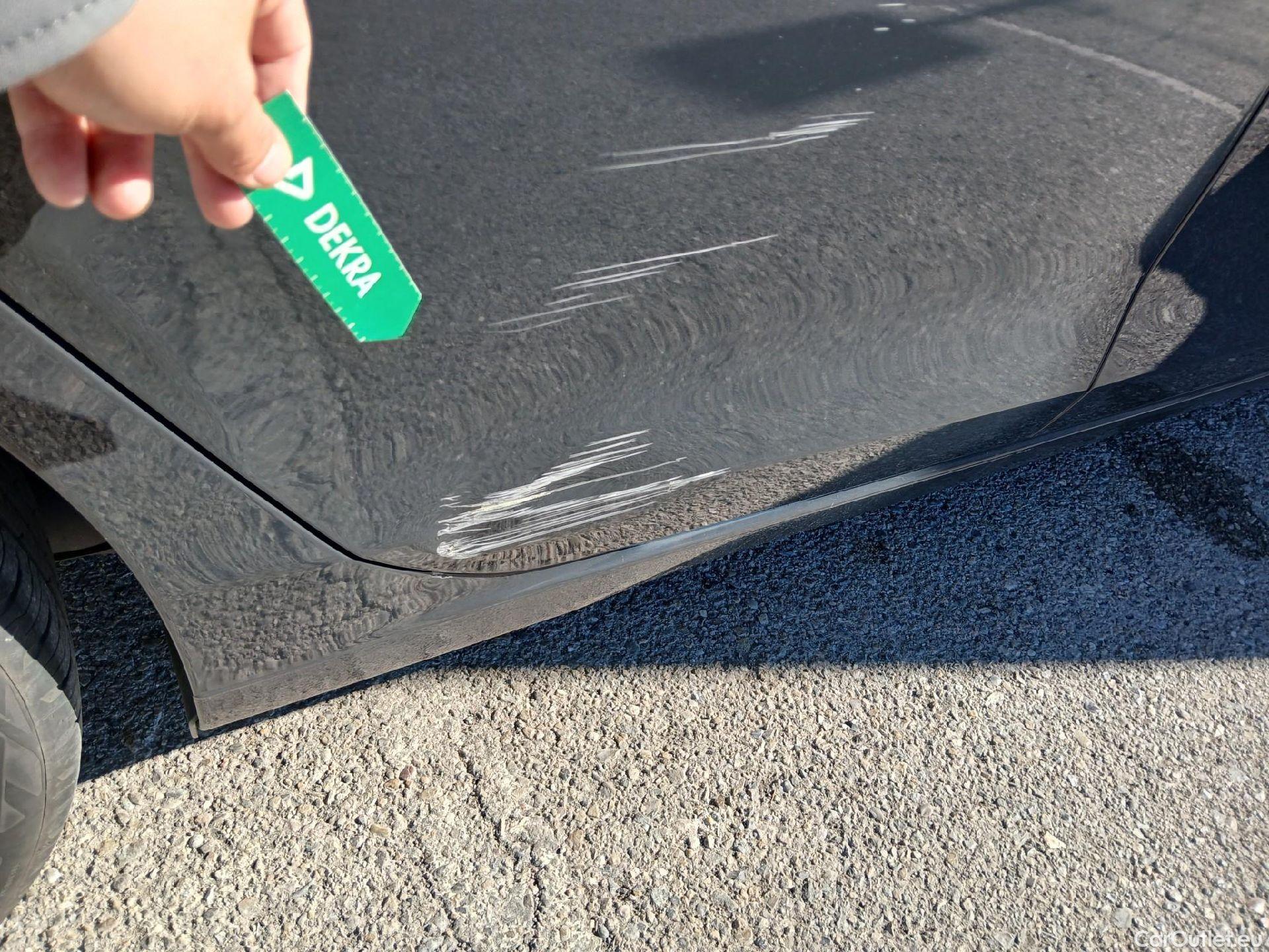  Volkswagen  Golf  VOLKSWAGEN / 2020 / 5P / berlina con portón Life 1.0 eTSI 81kW (110CV) DSG #14