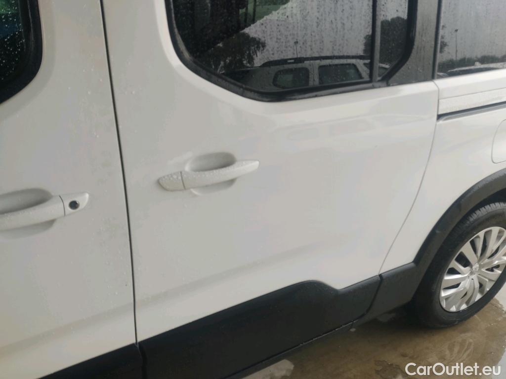  Peugeot  RIFTER PEUGEOT  / 2018 / 5P / monovolumen compacto Active Long BlueHDi 73kW #3