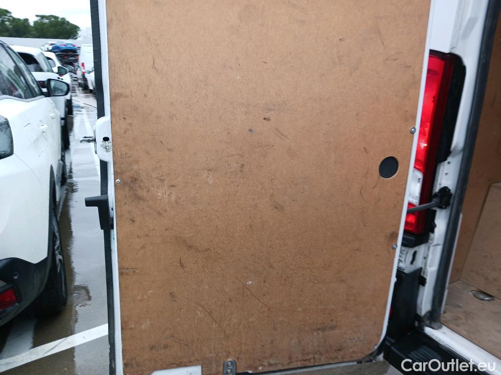  Peugeot  Boxer  Furgón Techo Elevado 335 L2H2 Premium BlueHDi 140 Stop&Start HDi #38